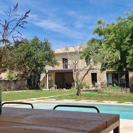 Appartement Dans Un Mas Provencal Renove Saint-Hilaire-d'Ozilhan Luaran gambar