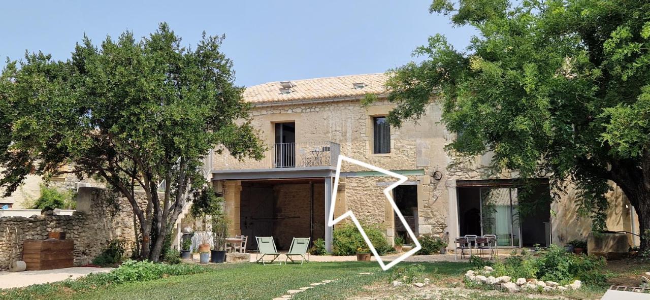 Appartement Dans Un Mas Provencal Renove Saint-Hilaire-d'Ozilhan Luaran gambar
