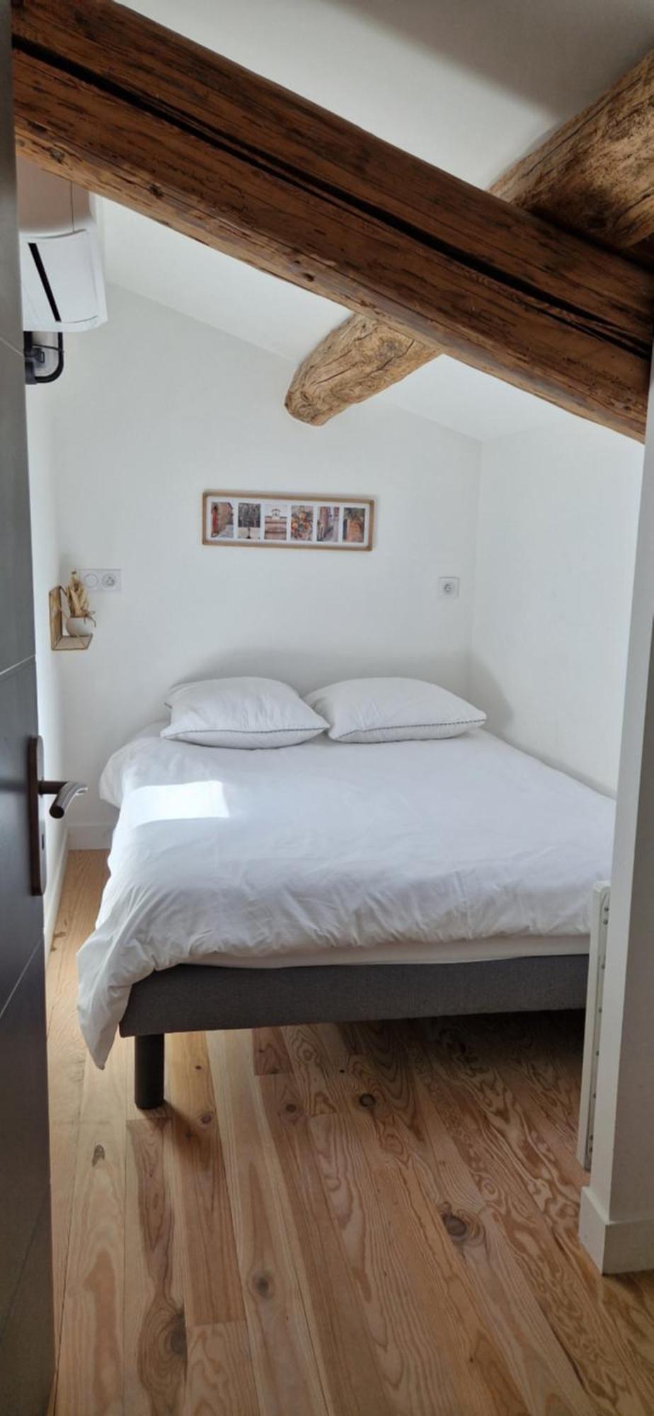 Appartement Dans Un Mas Provencal Renove Saint-Hilaire-d'Ozilhan Luaran gambar