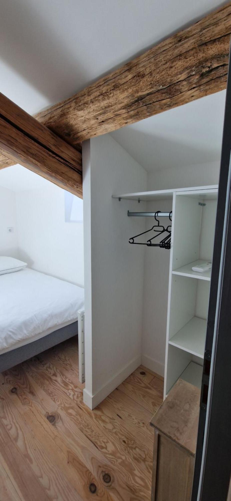 Appartement Dans Un Mas Provencal Renove Saint-Hilaire-d'Ozilhan Luaran gambar