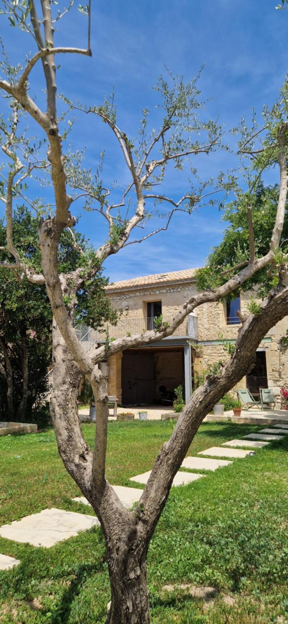 Appartement Dans Un Mas Provencal Renove Saint-Hilaire-d'Ozilhan Luaran gambar