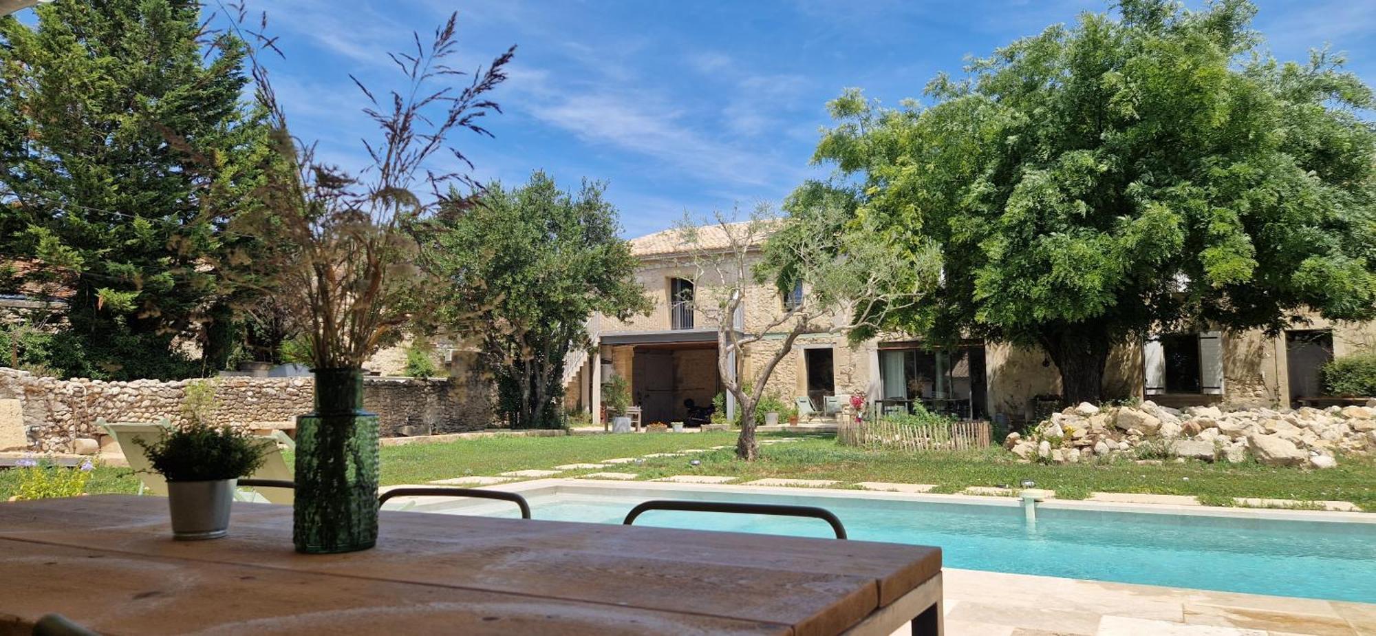 Appartement Dans Un Mas Provencal Renove Saint-Hilaire-d'Ozilhan Luaran gambar